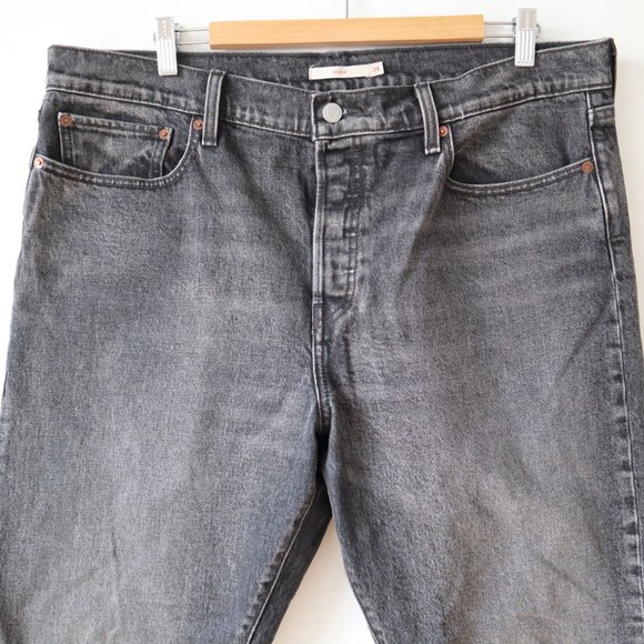 Levi's Women's Gray Jeans (Wedgie) - Picture 4 of 10